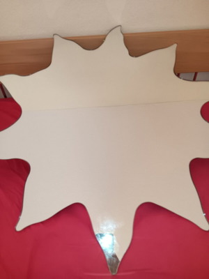 Sun-shaped mirror like new 70x70