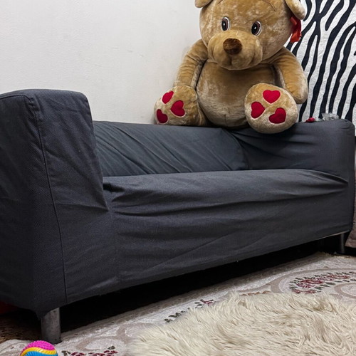 2-Seater Sofa like new in gray color
