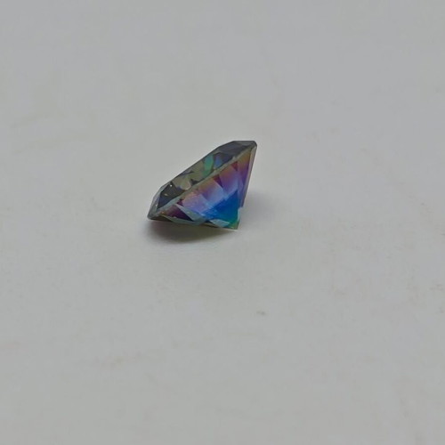 Moissanite precious stone 1ct like new, blue color, perfect cut