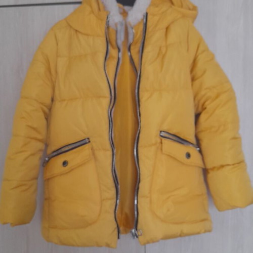 Zara yellow jacket for 10 years, 140 cm, new