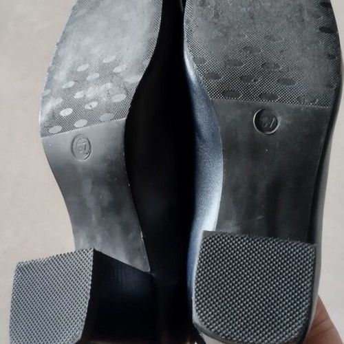 Elle blue anatomical leather women's shoes size 37 like new