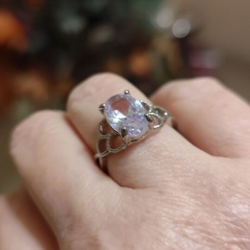 Silver vintage ring with white zircon, size 8, like new