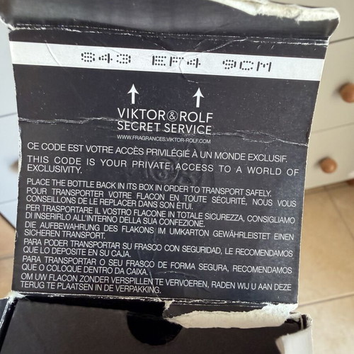 Viktor & Rolf Spicebomb Eau De Toilette like new, 90 ml authentic