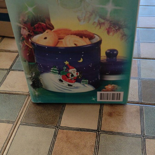 Christmas ceramic cookie jar with Santa Claus design, new