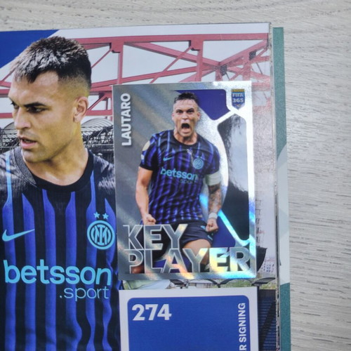 Panini FIFA 365 sticker album