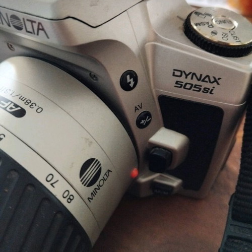 Φωτογραφική μηχανή Minolta Dynax 505si σαν καινούργιο με φακούς