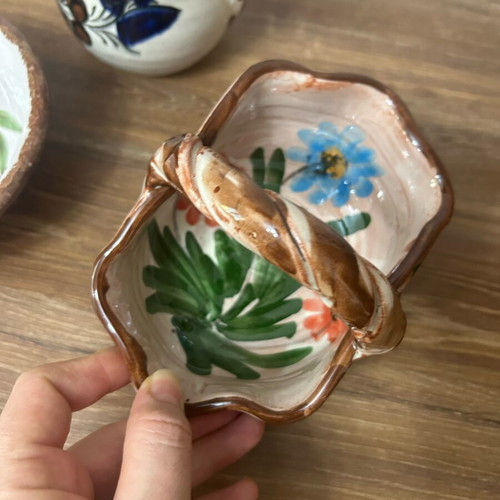 Set of 3 handmade vintage ceramics like new, handpainted