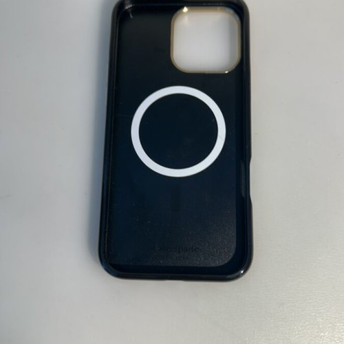 Kate Spade Back Cover metallic black for iPhone 16 ProMax like new