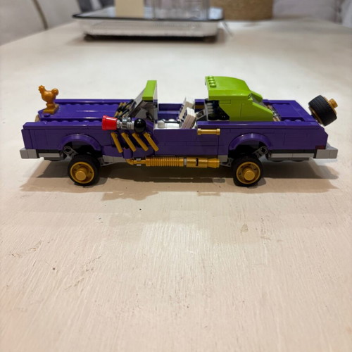 Lego The Joker Notorious Lowrider set 70906