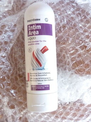 Frezyderm Intim Area Liquid Extra Mild pH4 bathroom product like new