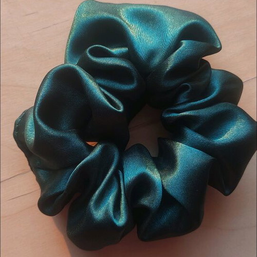 Scrunchie handmade XL satin luxury green new