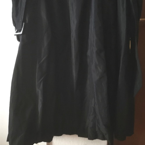 Hoss Intropia trench coat black like new, size L
