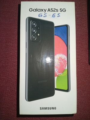 Samsung Galaxy A52S 5G смартфон като нов, 128GB, dual SIM, черен