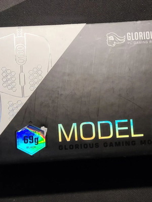 Glorious Model D glossy black gaming mouse new unused