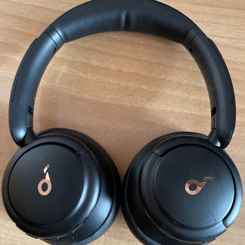 Soundcore by Anker Life wireless headphones new