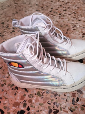 Ellesse Athletic Shoes Like New, Size 37