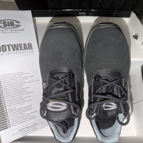 SIR SAFETY Safety Shoes new, size 38