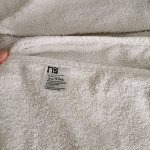Mothercare children's bathrobes used, set of 3 white items