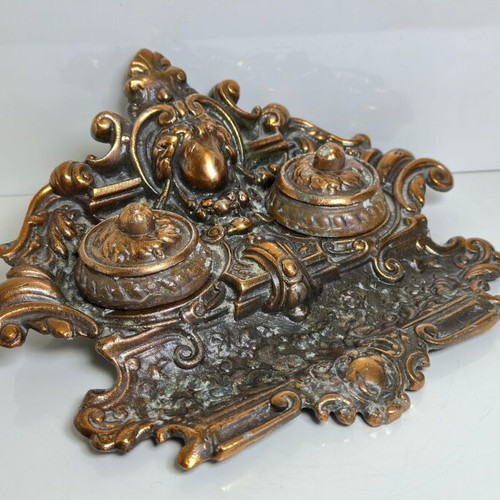 Victorian Baroque style double inkwell, brass with copper plating