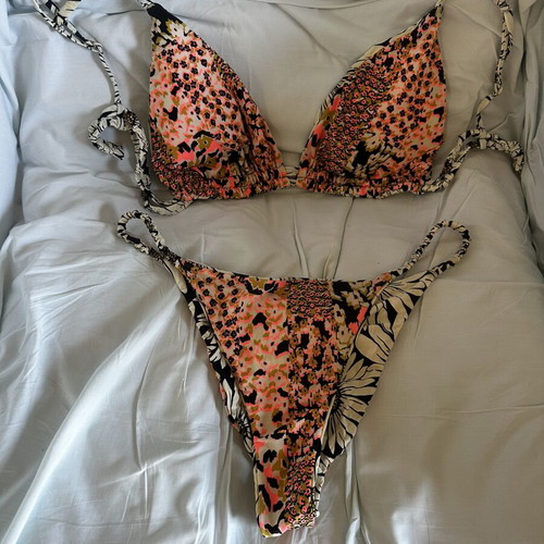 Maaji Daisy Floral Lydia Sliding Triangle Bikini two piece XL like new, reversible multicolor