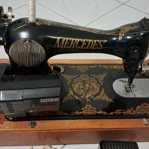 Mercedes sewing machine used with pedal and motor