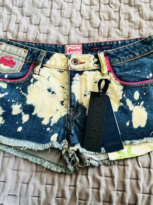 Superdry σορτς καινούργιο με ετικέτες, μέγεθος L, μπλε