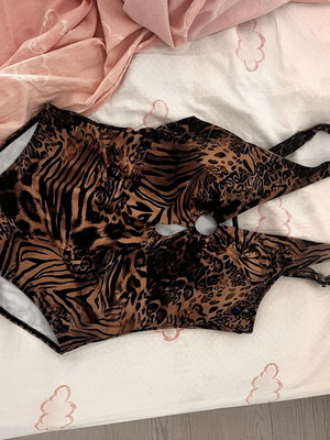 Swimsuit large, like new, black and brown animal print