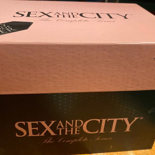 Sex and the City DVD box like new with all series seasons