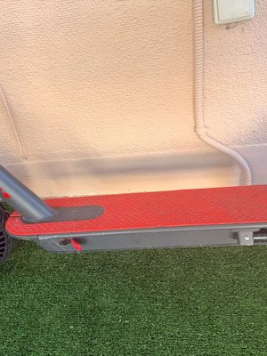 Ηλεκτρικό scooter m365 μεταχειρισμένο με πρόβλημα E0, λάστιχα 10”