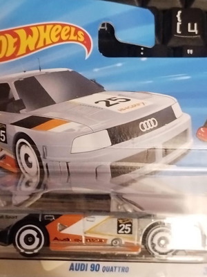 Hot Wheels Audi 90 Quattro new, grey