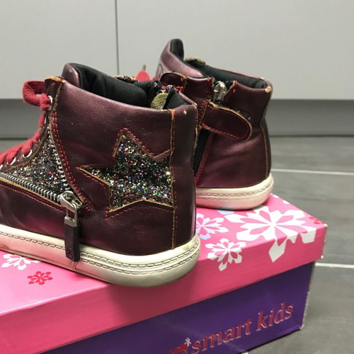 Girls' boots used size 32 bordeaux with rhinestone stars