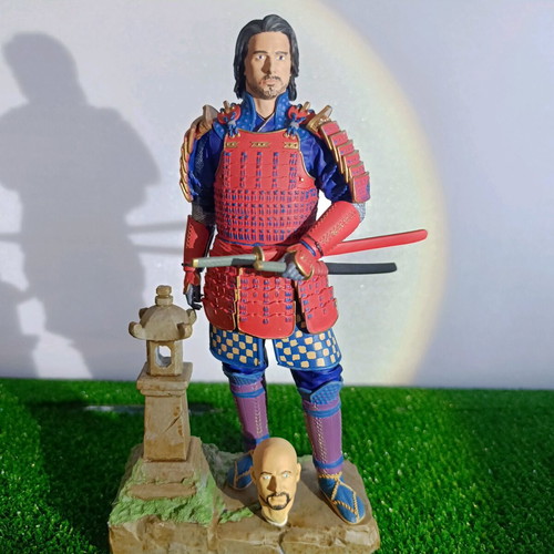 The Last Samurai Tom Cruise 3D Printed Statue like new with 2 heads