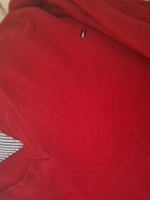Tommy Hilfiger red wool shirt like new, size M