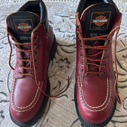 Harley-Davidson leather boots used, burgundy with steel toe protection