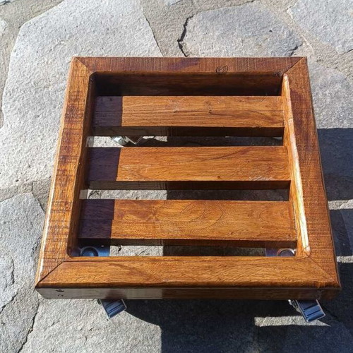 Wooden Chestnut Plant Pot Base 32x32cm with Optional Wheels