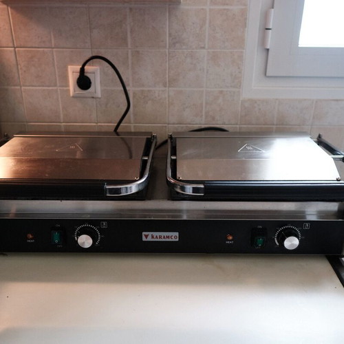 Karamco Professional Double Ceramic Panini Press 4200W like new