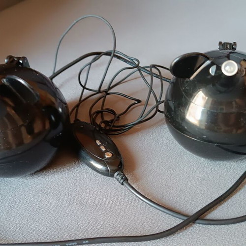 Satzuma USB speakers used with blue LED light, mouse shape
