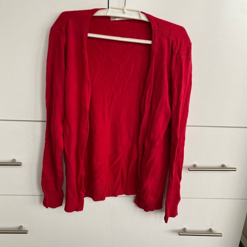 Red knitted cardigan women like new, size M/L