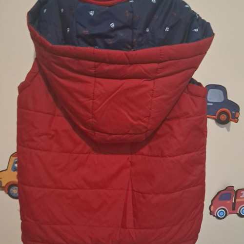 Alouette Reversible Sleeveless Jacket for Age 7, Like New, Red
