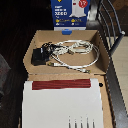 Fritz 7590 ρούτερ και Repeater 3000 AX