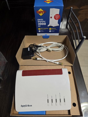 Fritz 7590 ρούτερ και Repeater 3000 AX