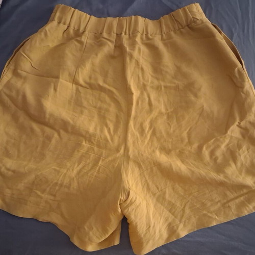 Moutaki yellow shorts size L, like new, SS 2025 collection