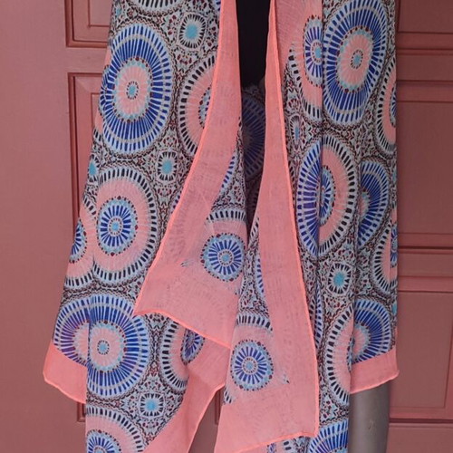 Scarf pareo with geometric pattern like new, coral and blue
