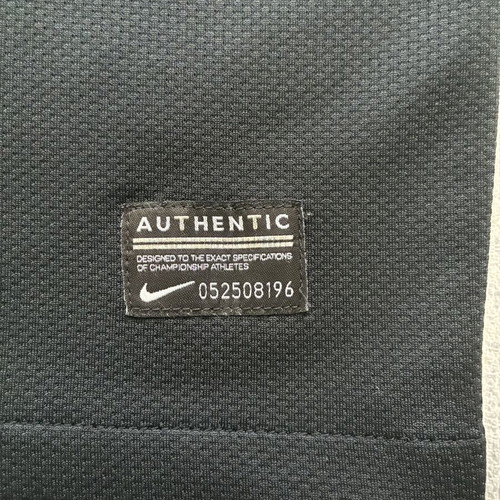 Barcelona 2011-2012 away football jersey authentic