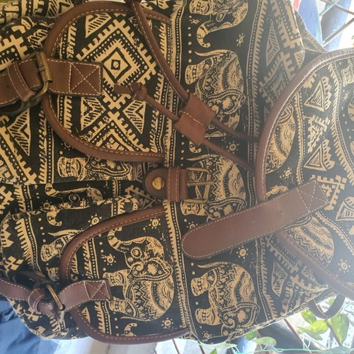 Backpack ethnic brown like new
