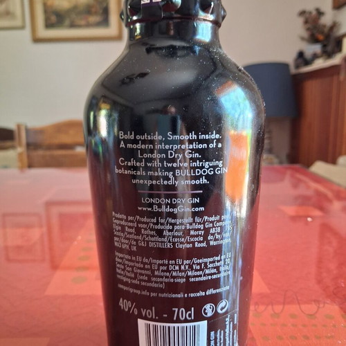 Bulldog London Dry Gin empty bottle 700ml, collectible decorative