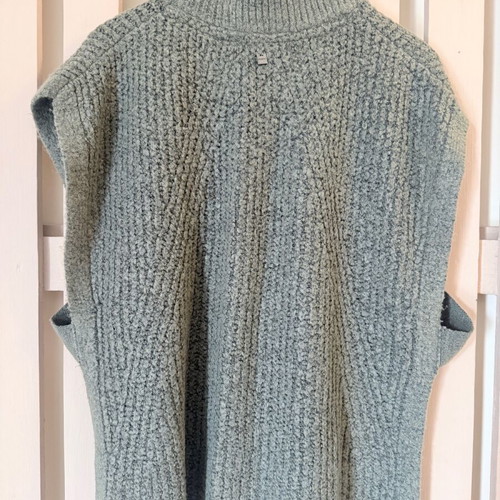Attrattivo Women's Sleeveless Knit Like New, Green, Small
