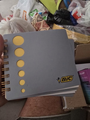 BIC Spiral Notebooks set of 4 like new, gray and yellow