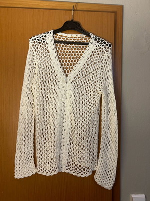 Vintage cardigan like new, white, one size