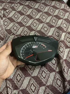 Uma Racing speedometer for Crypton X used, broken glass